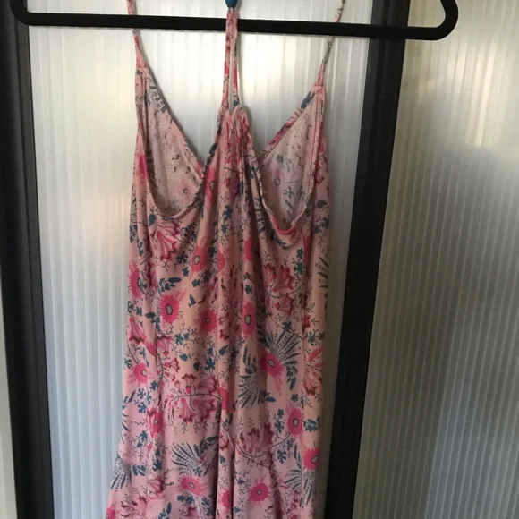 Free People summer mini dress. Ruched chest w/tie - Picture 7 of 7